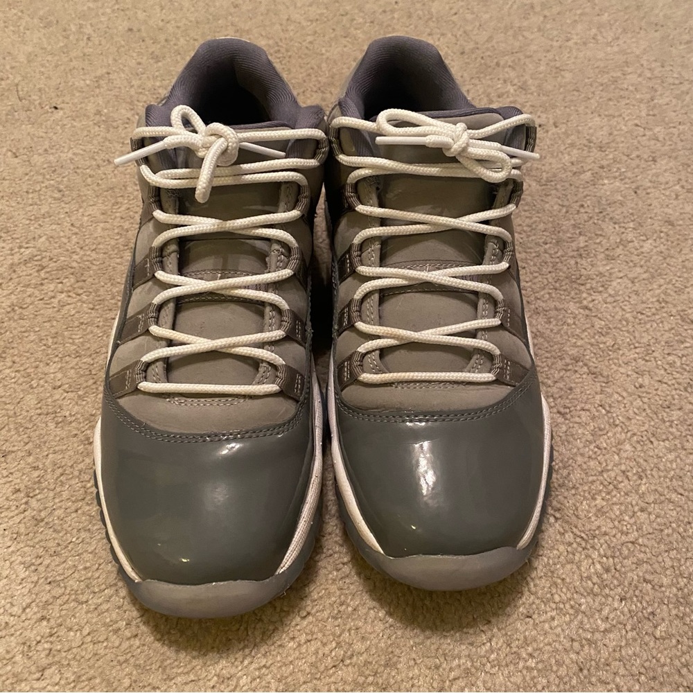 Air Jordan 11 low size 7Y